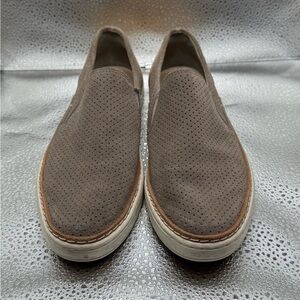 UGG Adley Slip-On Suede Shoes - Taupe/Gray